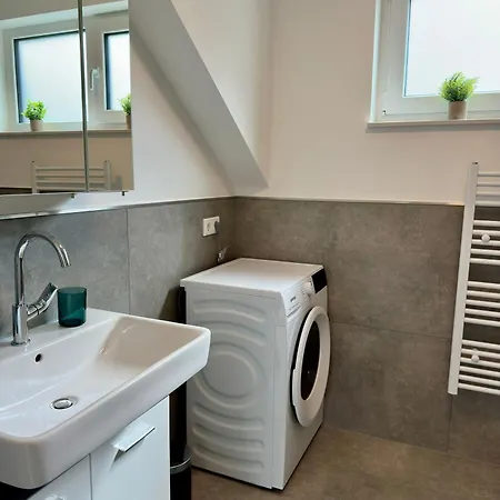 Zentrale 6 - Kostenloser Parkplatz - Hdz - Bali Therme - Gop Lägenhet